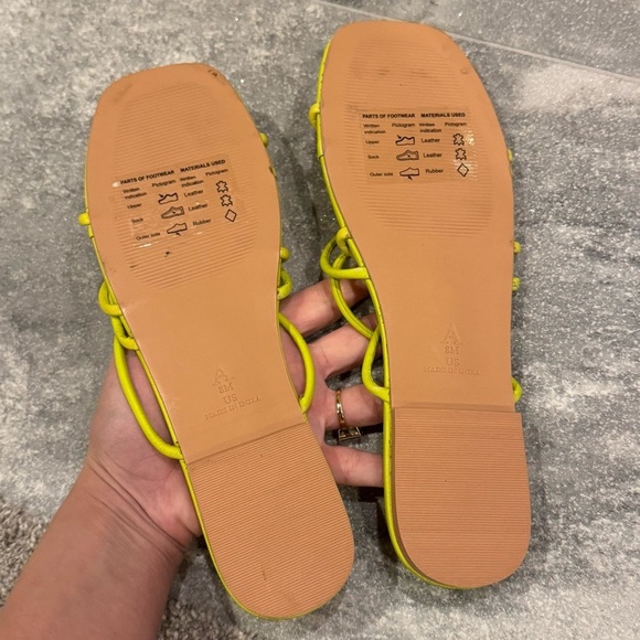 ANTHROPOLOGIE MAEVE 9 Chartreuse strappy sandals neon green size 8 like new - Picture 4 of 7